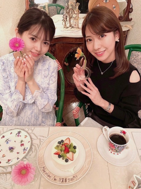 結衣さんとスタイリストさんとランチ🍽🎂