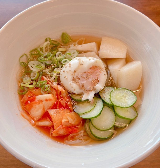 冷麺🤤🥢🍐