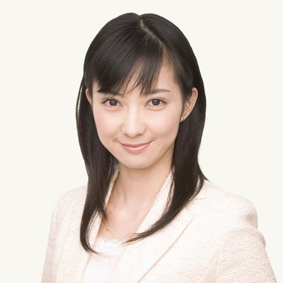 金井亜佐子